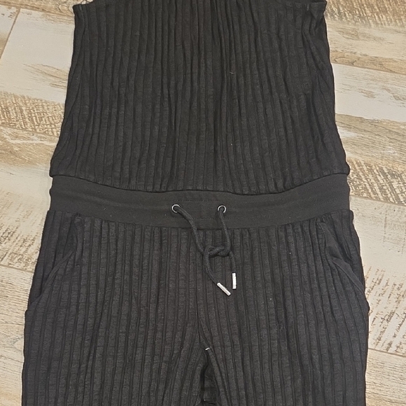 Puma Black Ribbed Joggers - Picture 3 of 12